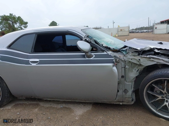 2011 Dodge Challenger with VIN 2B3CJ4DG3BH519228, listed as a IAAI auction lot 41187843 with 123,161 mi miles. Bid and sale history available at carsss.com. Image 13.