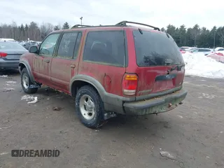 2000 Ford Explorer XLT with VIN 1FMZU73E6YZB45770, listed as a IAAI auction lot 41658999 with 227,802 mi miles and . Bid and sale history available at DreamBid. Image 3.