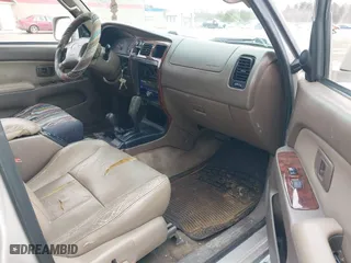 1998 Toyota 4Runner Limited with VIN JT3HN87RXW0144093, listed as a IAAI auction lot 41520901 with 205,623 mi miles. Bid and sale history available at carsss.com. Image 5.