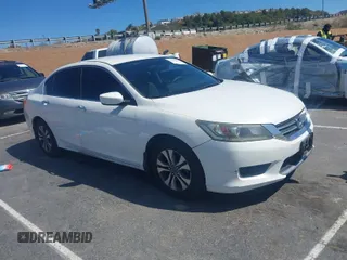 2014 Honda Accord LX z VIN 1HGCR2F35EA031196, wystawiony jako IAAI lot #41825851 z przebiegiem 205 526 mil mil oraz . Historia ofert i sprzedaży dostępna na DreamBid. Obrazek 1.