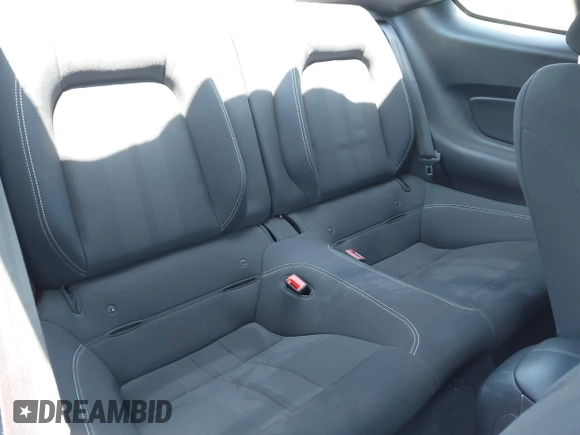 2018 Ford Mustang EcoBoost с VIN 1FA6P8TH1J5145175, выставлен на аукционе IAAI как лот 42268107 с пробегом 97 211 миль миль и . История ставок и продаж доступна на DreamBid. Изображение 8.