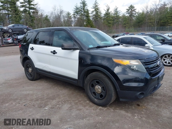 2013 Ford Utility Police Interceptor with VIN 1FM5K8AR3DGC20995, listed as a IAAI auction lot 42041125 with 199,419 mi miles. Bid and sale history available at carsss.com. Image 1.