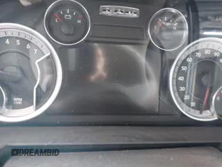 2013 Ram 1500 SLT z VIN 1C6RR7GP5DS651182, wystawiony jako IAAI lot #41551602 z przebiegiem Nie podano mil oraz . Historia ofert i sprzedaży dostępna na DreamBid. Obrazek 14.