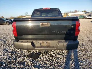 2019 Toyota Tundra SR with VIN 5TFRM5F16KX142078, listed as a Copart auction lot 83029394 with 205,026 mi miles and Salvage title. Bid and sale history available at DreamBid. Image 6.