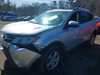 2013 Toyota RAV4 XLE with VIN JTMRFREV8DD039769, listed as a IAAI auction lot 41573734 with 111,129 mi miles. Bid and sale history available at carsss.com. Image 17.