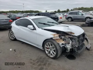 2015 Hyundai Genesis Coupe 3.8L Base z VIN KMHHT6KJ6FU125651, wystawiony jako Copart lot #72545964 z przebiegiem Nie podano mil oraz Szkody całkowita. Historia ofert i sprzedaży dostępna na DreamBid. Obrazek 4.