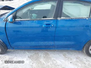 2021 Kia Rio S with VIN 3KPA24AD3ME423255, listed as a IAAI auction lot 41381989 with 18,802 mi miles. Bid and sale history available at carsss.com. Image 14.