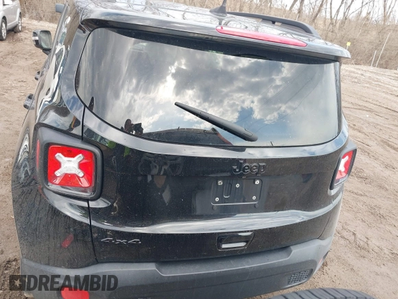 2018 Jeep Renegade Latitude with VIN ZACCJBBB5JPH00547, listed as a IAAI auction lot 41673532 with 88,167 mi miles and . Bid and sale history available at DreamBid. Image 16.
