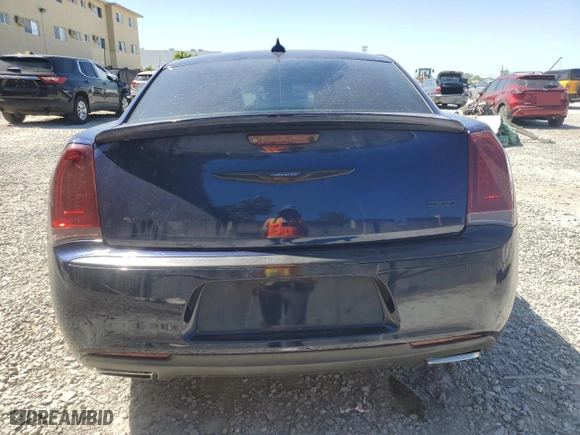 2015 Chrysler 300 Limited with VIN 2C3CCAAG0FH887260, listed as a Copart auction lot 47406075 with 114,663 mi miles and Salvage Title. Bid and sale history available at carsss.com. Image 6.