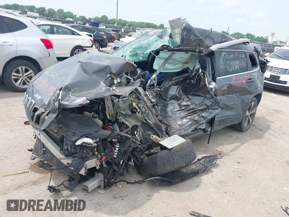2019 Jeep Cherokee Limited z VIN 1C4PJLDB0KD487950, wystawiony jako IAAI lot #42290635 z przebiegiem Nie podano mil oraz . Historia ofert i sprzedaży dostępna na DreamBid. Obrazek 16.