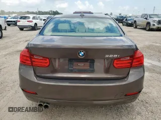 2013 BMW 3 Series 328i с VIN WBA3A5C58DF353844, выставлен на аукционе Copart как лот 61845725 с пробегом 140 830 миль миль и Чистый • Clean title. История ставок и продаж доступна на DreamBid. Изображение 6.