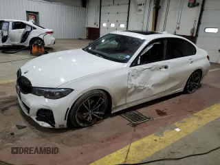 2022 BMW 3 Series 330i xDrive with VIN 3MW5R7J0XN8C26835, listed as a Copart auction lot 42025995 with 49,189 mi miles and Salvage Title. Bid and sale history available at carsss.com. Image 1.