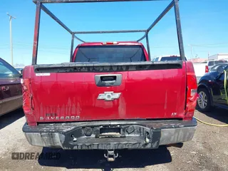 2007 Chevrolet Silverado 1500 LT w/1LT with VIN 2GCEC19C071686992, listed as a IAAI auction lot 41602817 with 395,297 mi miles. Bid and sale history available at carsss.com. Image 16.