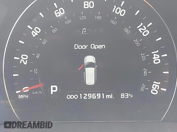 2014 Kia Sorento SX with VIN 5XYKW4A75EG457768, listed as a IAAI auction lot 41388412 with 129,691 mi miles. Bid and sale history available at carsss.com. Image 15.