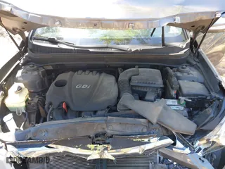 2013 Hyundai Sonata SE with VIN 5NPEC4AC1DH615985, listed as a IAAI auction lot 42070601 with 136,435 mi miles. Bid and sale history available at carsss.com. Image 10.