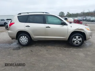 2006 Toyota RAV4 with VIN JTMBD33V366004359, listed as a IAAI auction lot 41793080 with 90,796 mi miles. Bid and sale history available at carsss.com. Image 13.