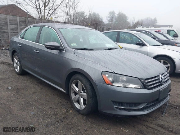 2012 Volkswagen Passat SE with VIN 1VWBP7A37CC011521, listed as a IAAI auction lot 41876767 with 125,543 mi miles. Bid and sale history available at carsss.com. Image 1.