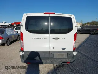 2017 Ford Transit XL z VIN 1FBZX2ZM5HKA20740, wystawiony jako IAAI lot #41144911 z przebiegiem 201 936 mil mil oraz . Historia ofert i sprzedaży dostępna na DreamBid. Obrazek 16.