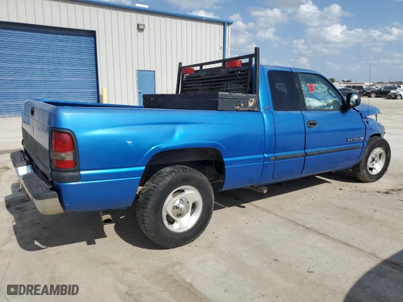 2000 Dodge Ram 1500 with VIN 3B7HC13Z9YM215704, listed as a Copart auction lot 65237064 with 0 mi miles and Salvage Title. Bid and sale history available at carsss.com. Image 3.