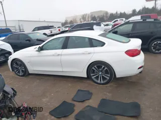 2020 BMW 4 Series 430i with VIN WBA4J1C03LCD79546, listed as a IAAI auction lot 41500883 with 33,729 mi miles and . Bid and sale history available at DreamBid. Image 14.
