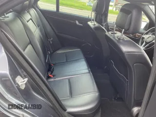2013 Mercedes-Benz C 250 Sport с VIN WDDGF4HB2DR246422, выставлен на аукционе Copart как лот 65942685 с пробегом 118 019 миль миль и Чистый • Clean title. История ставок и продаж доступна на DreamBid. Изображение 6.