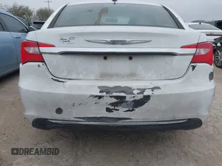 2014 Chrysler 200 LX with VIN 1C3CCBAG2EN103835, listed as a IAAI auction lot 41623941 with 166,676 mi miles. Bid and sale history available at carsss.com. Image 6.