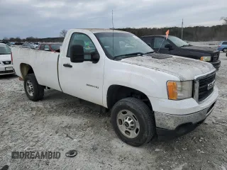 2014 GMC Sierra 1500 with VIN 1GT01ZC88EF185972, listed as a Copart auction lot 44773564 with 369,968 mi miles and Salvage Title. Bid and sale history available at DreamBid. Image 4.