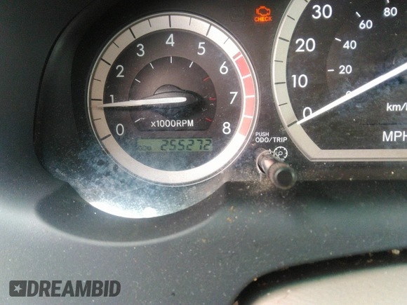 2005 Toyota Sienna XLE z VIN 5TDZA22C15S300142, wystawiony jako IAAI lot #42377092 z przebiegiem 255 272 mil mil oraz . Historia ofert i sprzedaży dostępna na DreamBid. Obrazek 7.