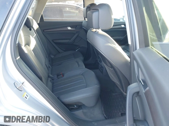 2023 Audi Q5 Premium with VIN WA1ABAFY9P2084975, listed as a IAAI auction lot 41302774 with 40,203 mi miles. Bid and sale history available at carsss.com. Image 8.