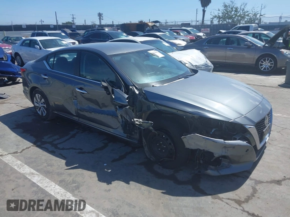 2020 Nissan Altima S with VIN 1N4BL4BVXLC237264, listed as a IAAI auction lot 41813608 with 97,618 mi miles and . Bid and sale history available at DreamBid. Image 1.
