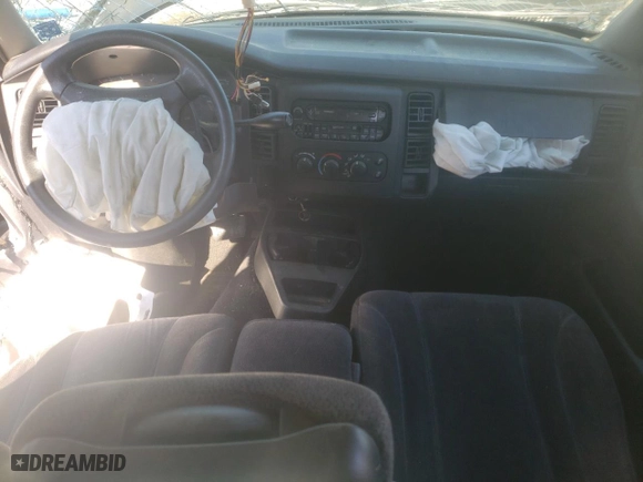 2002 Dodge Dakota SLT with VIN 1B7HL48NX2S512339, listed as a Copart auction lot 50911075 with 0 mi miles and Salvage Title. Bid and sale history available at carsss.com. Image 8.