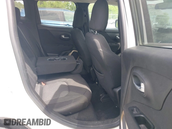 2016 Jeep Renegade Latitude z VIN ZACCJABT5GPE09252, wystawiony jako IAAI lot #42088487 z przebiegiem 45 161 mil mil oraz . Historia ofert i sprzedaży dostępna na DreamBid. Obrazek 8.