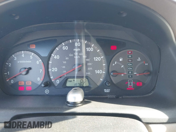 2001 Honda Accord EX с VIN 1HGCG22511A020199, выставлен на аукционе IAAI как лот 42240743 с пробегом 187 821 миль миль и . История ставок и продаж доступна на DreamBid. Изображение 7.