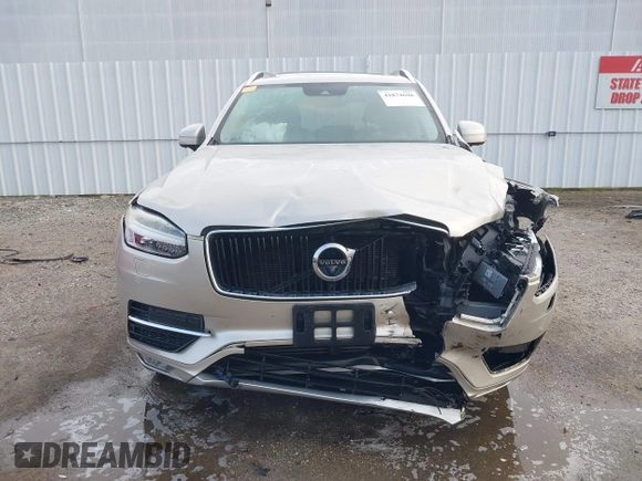 2016 Volvo XC90 T6 Momentum with VIN YV4A22PK7G1078794, listed as a IAAI auction lot 41874698 with 120,256 mi miles. Bid and sale history available at carsss.com. Image 12.