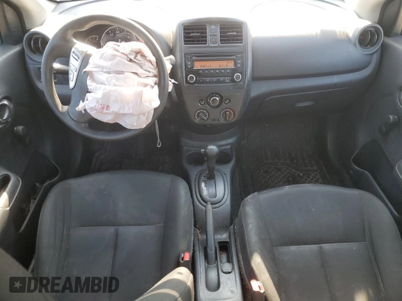 2016 Nissan Versa S z VIN 3N1CN7AP0GL913005, wystawiony jako Copart lot #52431875 z przebiegiem 125 491 mil mil oraz Szkoda całkowita • Salvage title. Historia ofert i sprzedaży dostępna na DreamBid. Obrazek 8.