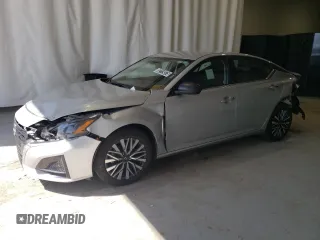 2024 Nissan Altima 2.5 SV with VIN 1N4BL4DV5RN378186, listed as a Copart auction lot 52119375 with 31,733 mi miles and Non Repairable. Bid and sale history available at carsss.com. Image 1.