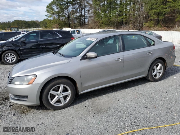 2013 Volkswagen Passat S with VIN 1VWAP7A3XDC021540, listed as a Copart auction lot 47683435 with 283,842 mi miles and Non Repairable. Bid and sale history available at carsss.com. Image 1.