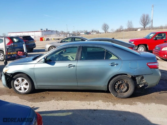 2007 Toyota Camry CE with VIN 4T1BE46K67U515898, listed as a IAAI auction lot 41661251 with 230,972 mi miles. Bid and sale history available at carsss.com. Image 14.