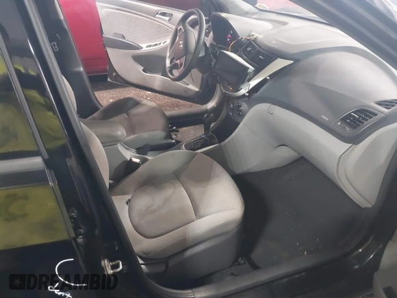 2012 Hyundai Accent GLS z VIN KMHCU4AEXCU059553, wystawiony jako IAAI lot #42207435 z przebiegiem 122 796 mil mil oraz . Historia ofert i sprzedaży dostępna na DreamBid. Obrazek 5.