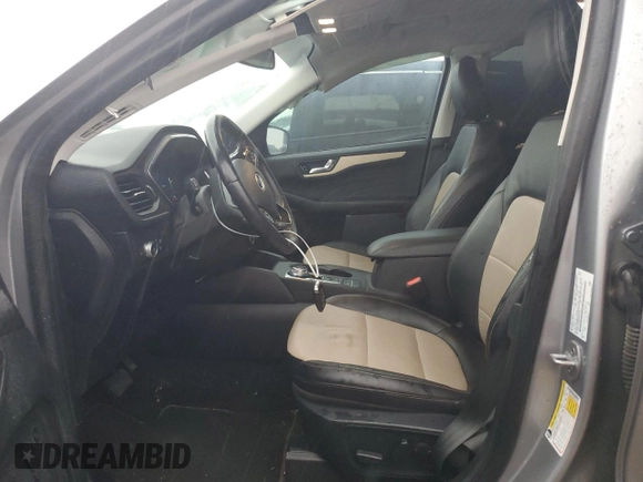 2021 Ford Escape Titanium с VIN 1FMCU9J99MUB12020, выставлен на аукционе Copart как лот 51443365 с пробегом 63 504 миль миль и Списание • Salvage title. История ставок и продаж доступна на DreamBid. Изображение 7.