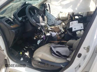 2020 Honda CR-V EX-L z VIN 7FARW1H85LE010622, wystawiony jako Copart lot #51293365 z przebiegiem Nie podano mil oraz Szkoda całkowita • Salvage title. Historia ofert i sprzedaży dostępna na DreamBid. Obrazek 7.