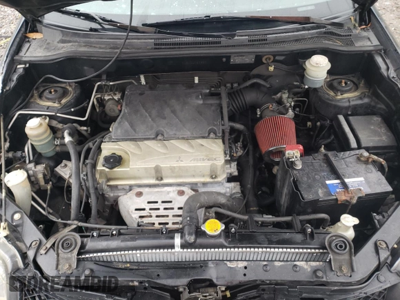2004 Mitsubishi Outlander SE with VIN JA4LX41F04U057357, listed as a Copart auction lot 45090925 with 260,485 mi miles and Salvage Title. Bid and sale history available at carsss.com. Image 11.