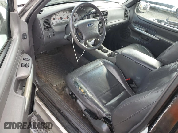 2002 Ford Explorer with VIN 1FMCU60EX2UC67427, listed as a Copart auction lot 56560065 with 154,346 mi miles and Salvage title. Bid and sale history available at DreamBid. Image 8.