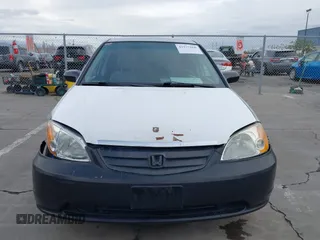 2001 Honda Civic LX with VIN 1HGES15511L023007, listed as a IAAI auction lot 41577660 with 288,408 mi miles. Bid and sale history available at carsss.com. Image 12.