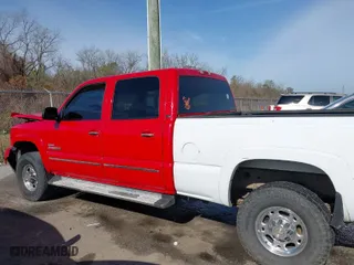 2003 Chevrolet Silverado 2500HD LS with VIN 1GCHK231X3F227601, listed as a IAAI auction lot 41295238 with 218,021 mi miles. Bid and sale history available at carsss.com. Image 14.