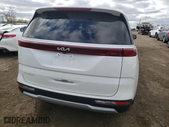 2024 Kia Carnival LX with VIN KNDNB4H32R6334515, listed as a Copart auction lot 78804764 with 13,810 mi miles and Clean Title. Bid and sale history available at carsss.com. Image 6.