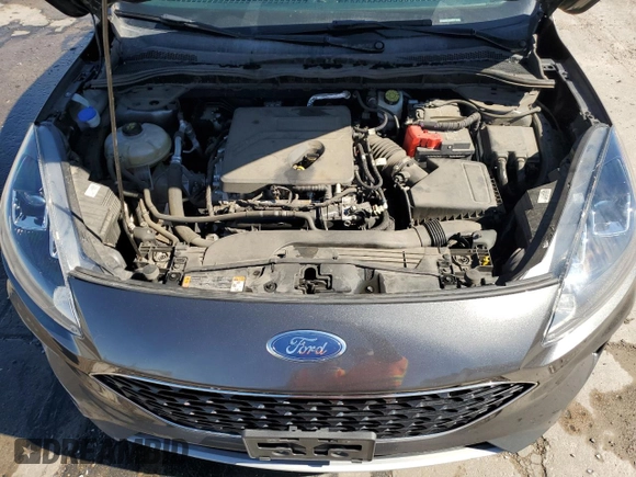 2020 Ford Escape SE with VIN 1FMCU9G6XLUB98207, listed as a Copart auction lot 50071035 with 73,671 mi miles and Salvage Title. Bid and sale history available at carsss.com. Image 12.