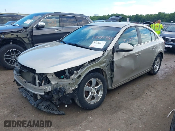 2014 Chevrolet Cruze 1LT with VIN 1G1PC5SB5E7174588, listed as a IAAI auction lot 42638357 with 89,813 mi miles and . Bid and sale history available at DreamBid. Image 18.