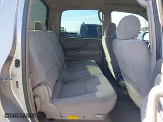 2005 Toyota Tundra SR5 with VIN 5TBET34105S483228, listed as a IAAI auction lot 41640857 with 214,498 mi miles. Bid and sale history available at carsss.com. Image 8.
