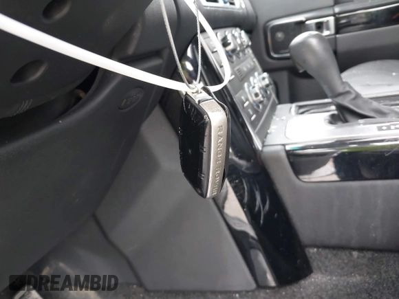 2011 Land Rover Range Rover SC with VIN SALMF1E41BA351507, listed as a IAAI auction lot 42311410 with 149,162 mi miles and . Bid and sale history available at DreamBid. Image 11.